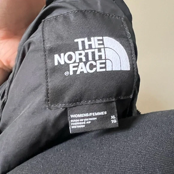 The North Face Black Hooded Puffer Jacket - Picture 4 of 4